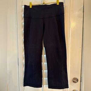 Lululemon capris yoga pants